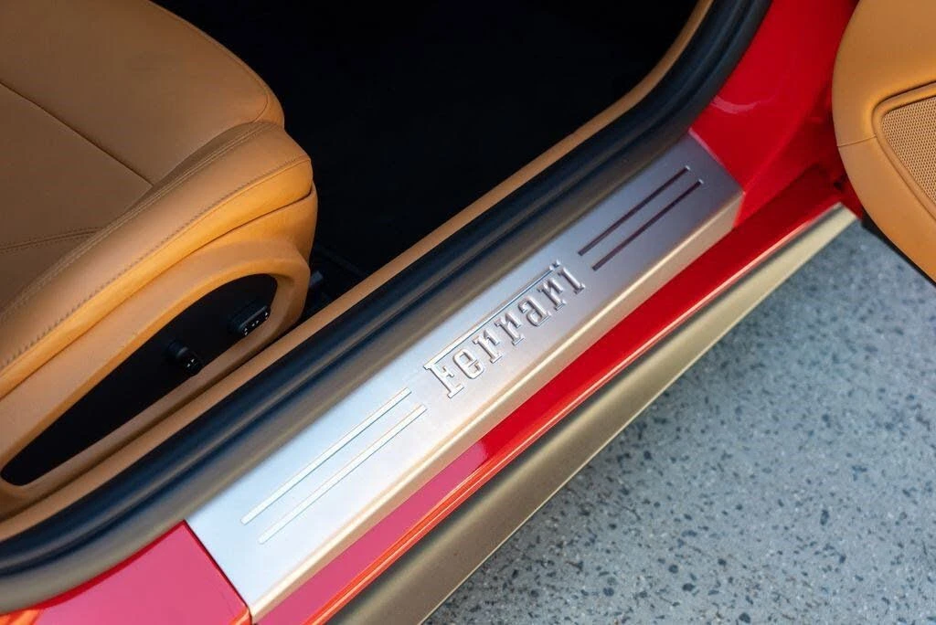 2016 Ferrari F12berlinetta - Image 28 of 31