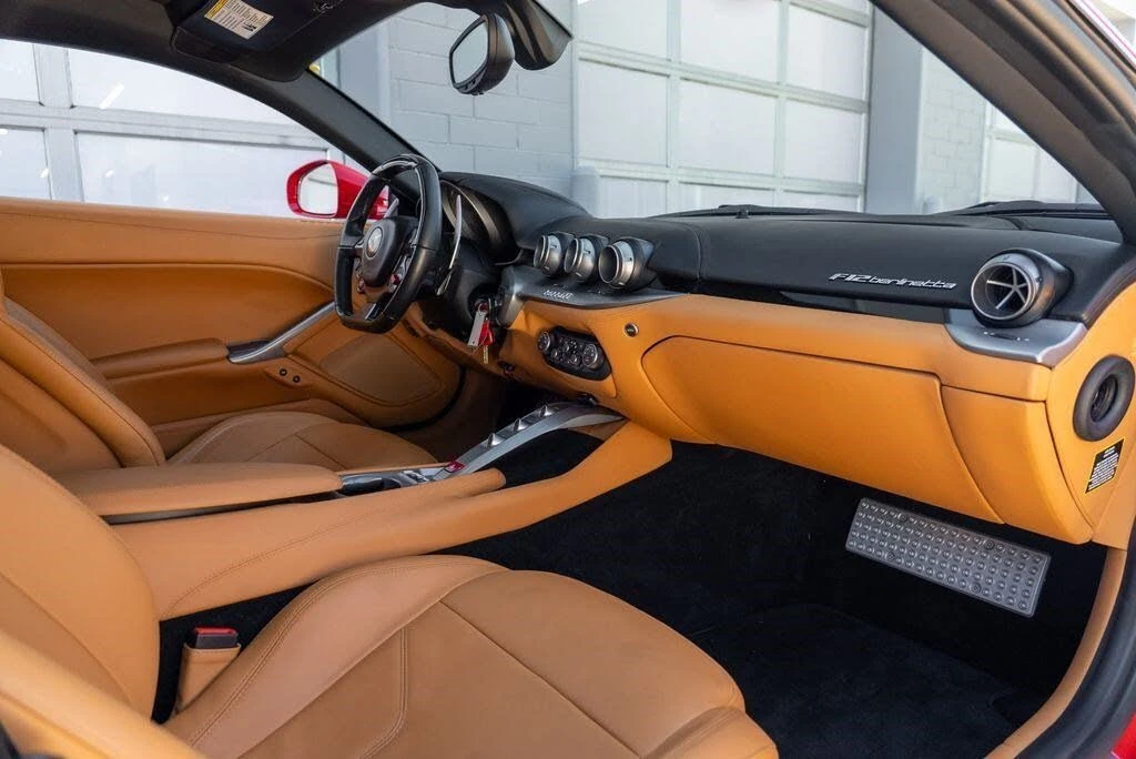 2016 Ferrari F12berlinetta - Image 29 of 31