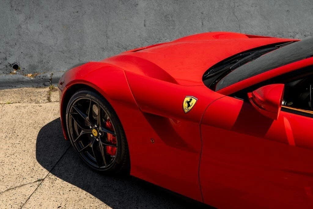 2016 Ferrari F12berlinetta - Image 12 of 31
