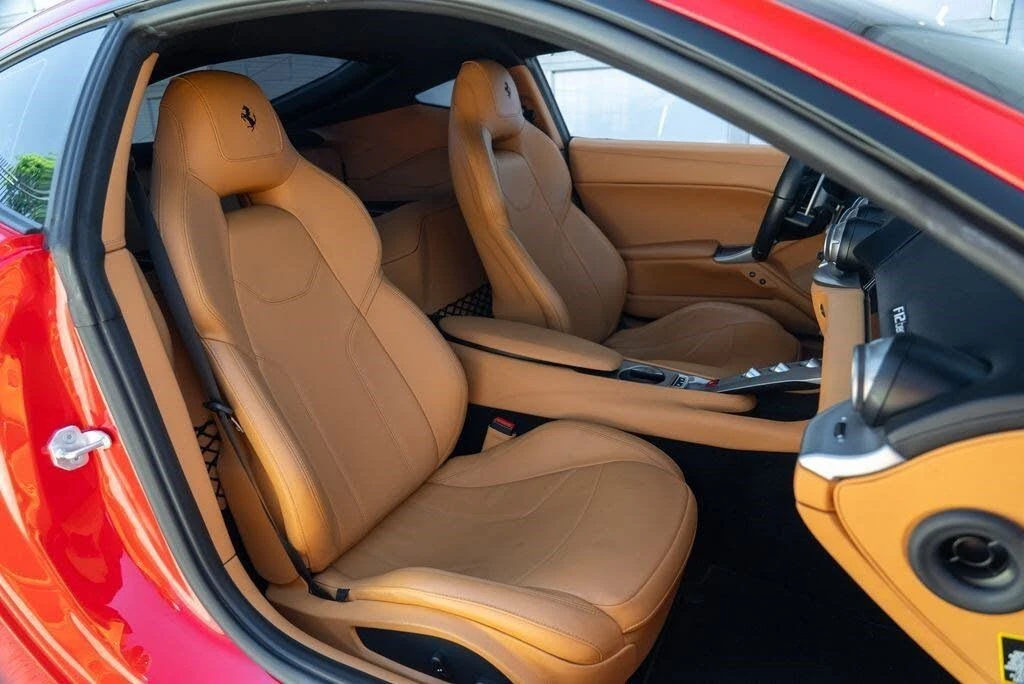 2016 Ferrari F12berlinetta - Image 31 of 31
