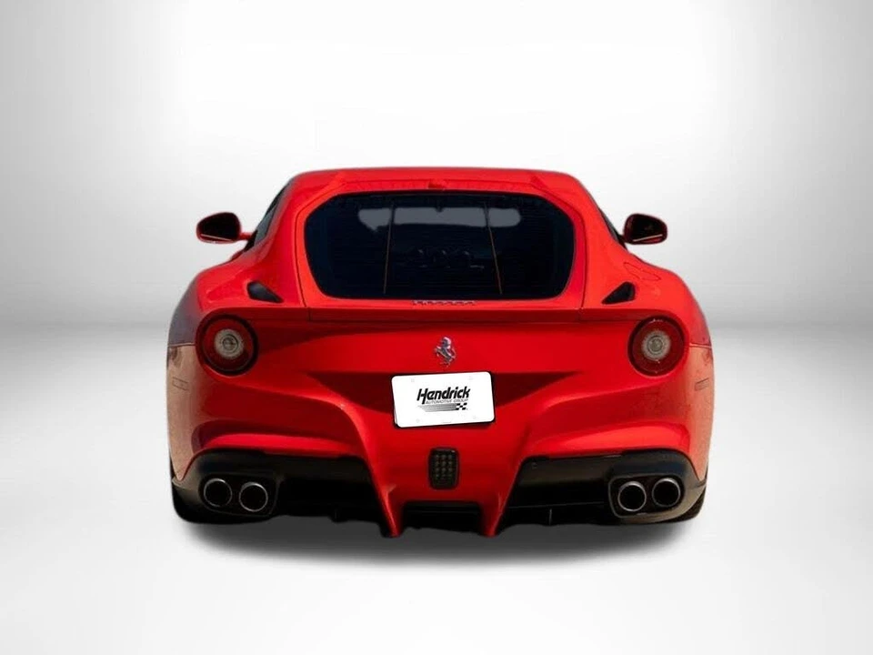 2016 Ferrari F12berlinetta - Image 9 of 31