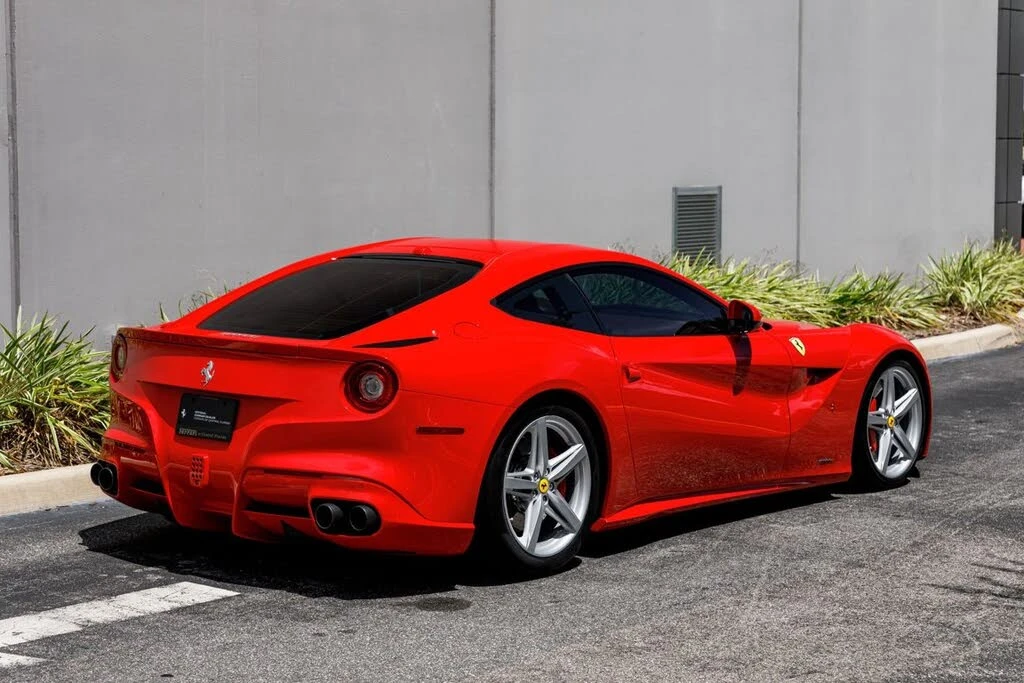 2016 Ferrari F12berlinetta - Image 5 of 31