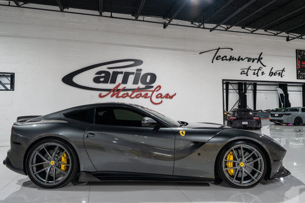 2016 Ferrari F12berlinetta - Image 8 of 31