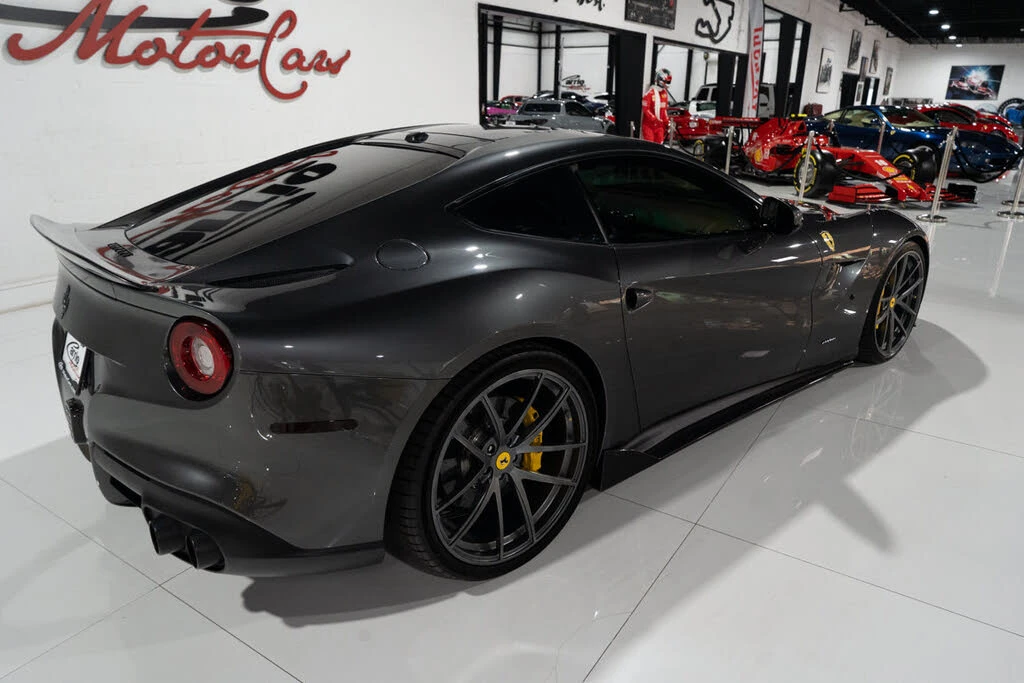 2016 Ferrari F12berlinetta - Image 7 of 31