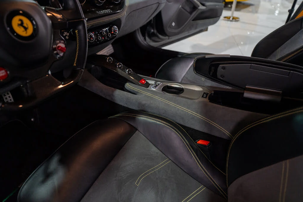 2016 Ferrari F12berlinetta - Image 21 of 31