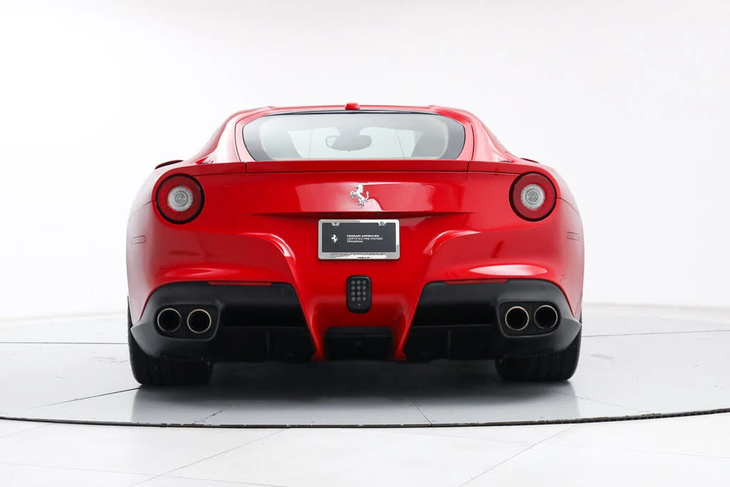 2016 Ferrari F12berlinetta - Image 8 of 31