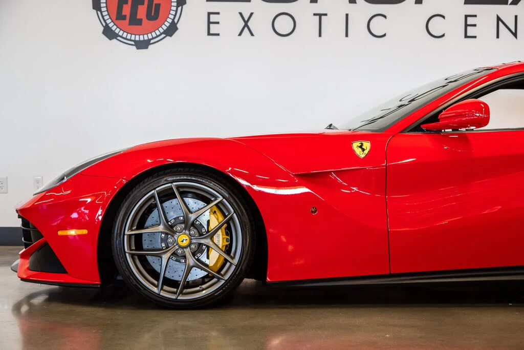 2016 Ferrari F12berlinetta - Image 17 of 31