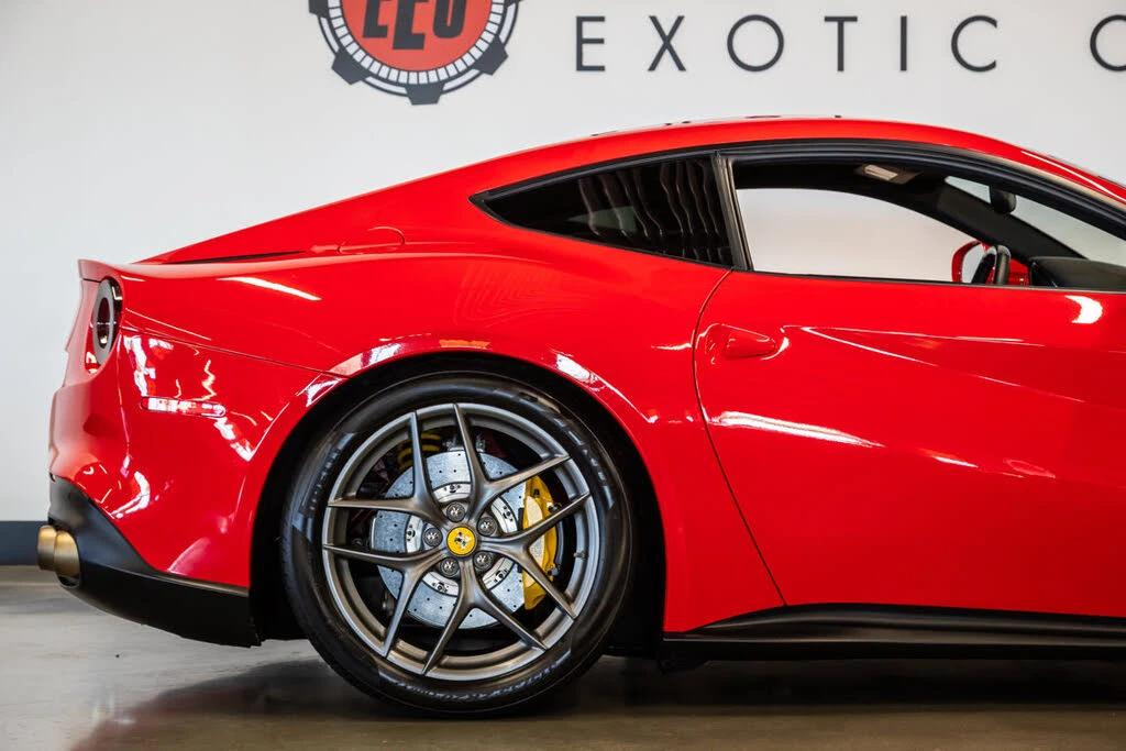 2016 Ferrari F12berlinetta - Image 11 of 31