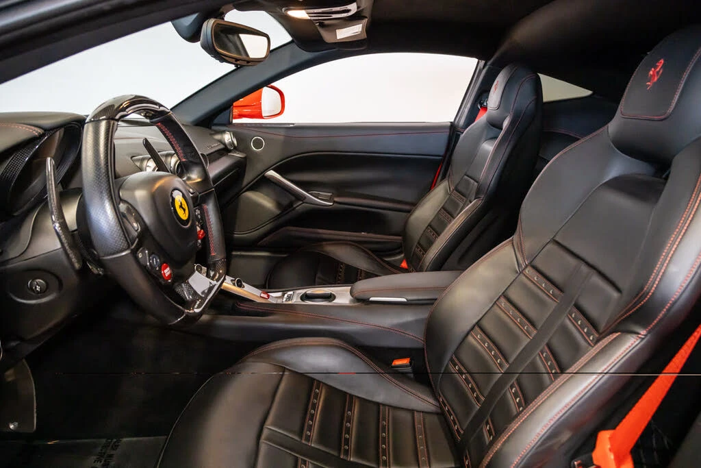 2016 Ferrari F12berlinetta - Image 31 of 31