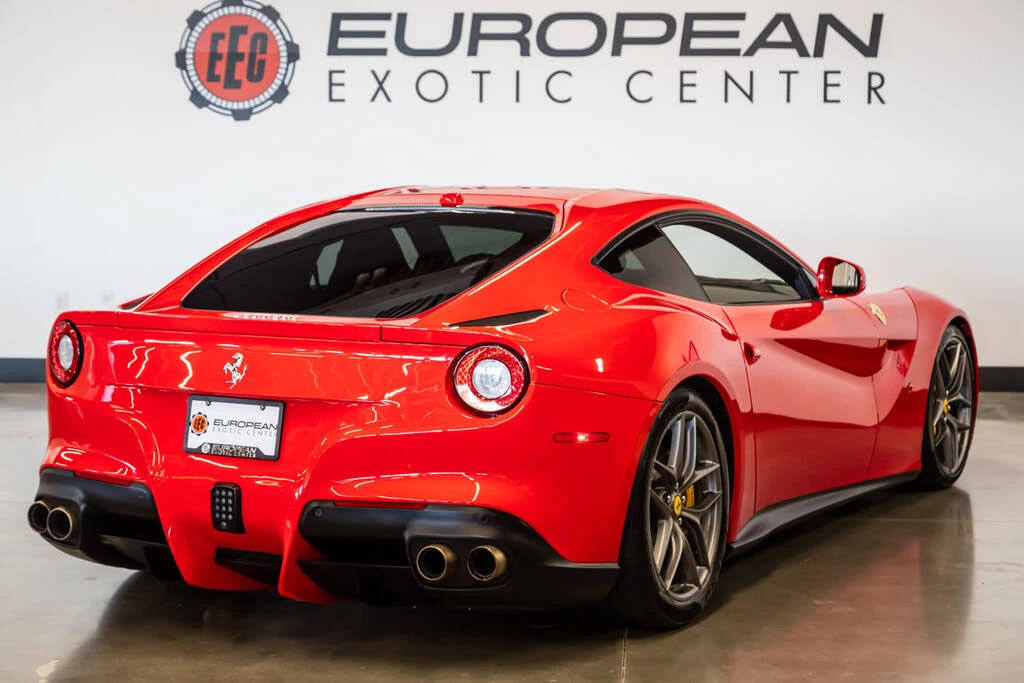 2016 Ferrari F12berlinetta - Image 9 of 31