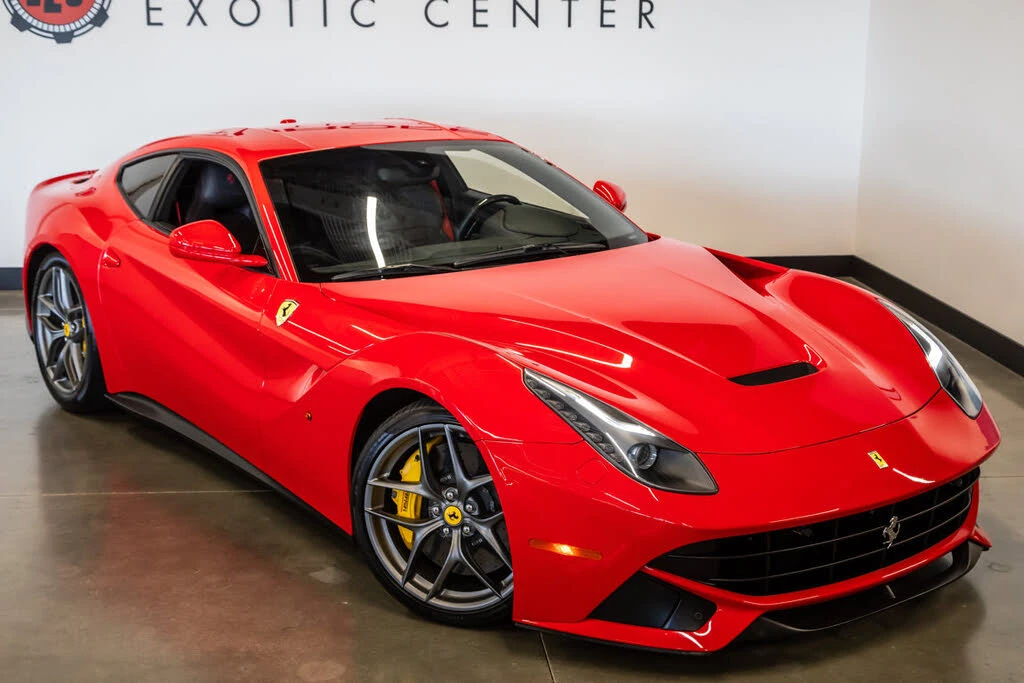 2016 Ferrari F12berlinetta - Image 2 of 31