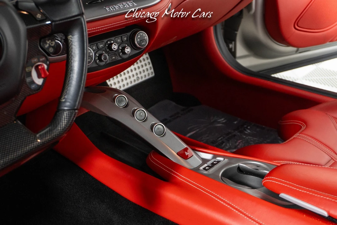 2016 Ferrari F12berlinetta - Image 28 of 31