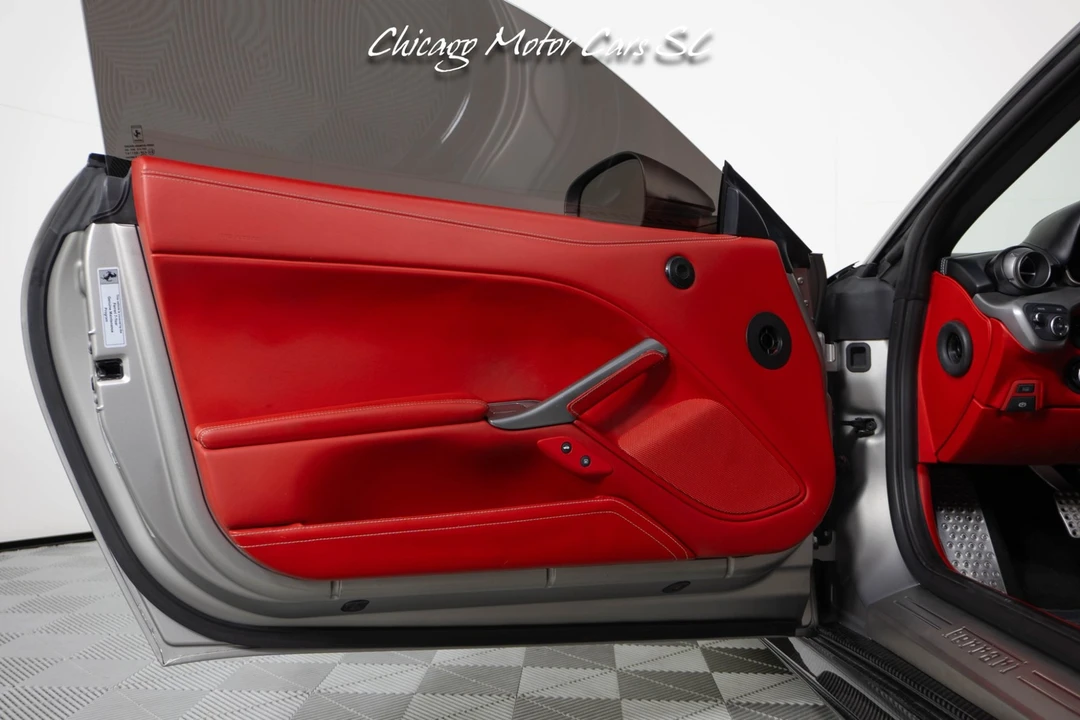 2016 Ferrari F12berlinetta - Image 25 of 31