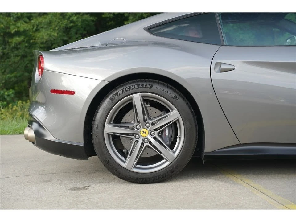 2016 Ferrari F12berlinetta - Image 3 of 19