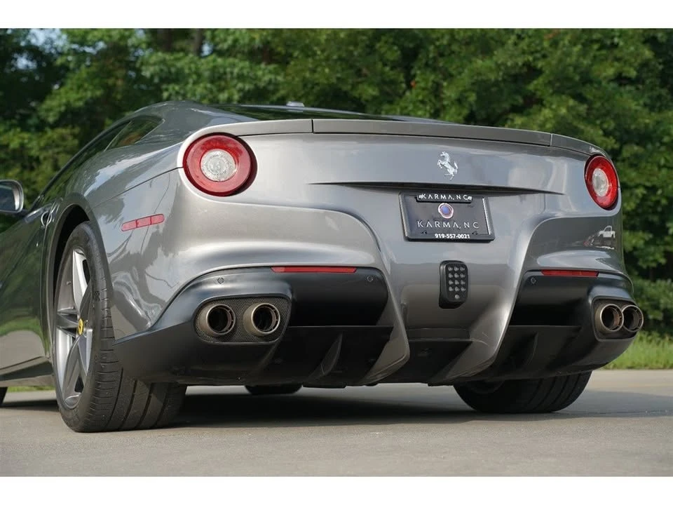2016 Ferrari F12berlinetta - Image 13 of 19