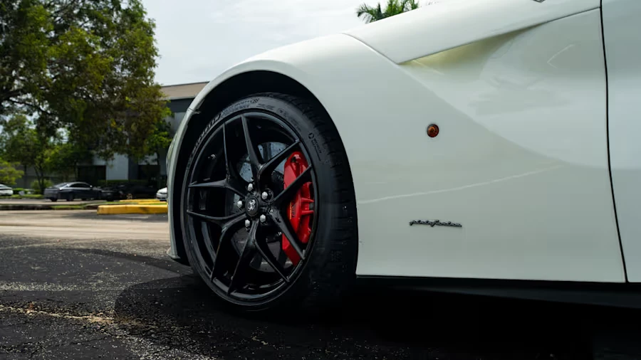 2016 Ferrari F12berlinetta - Image 9 of 29