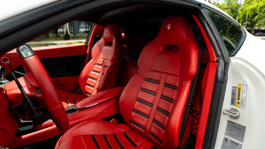 2016 Ferrari F12berlinetta - Image 15 of 29