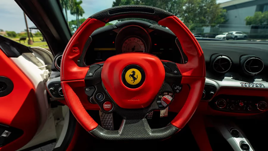 2016 Ferrari F12berlinetta - Image 16 of 29