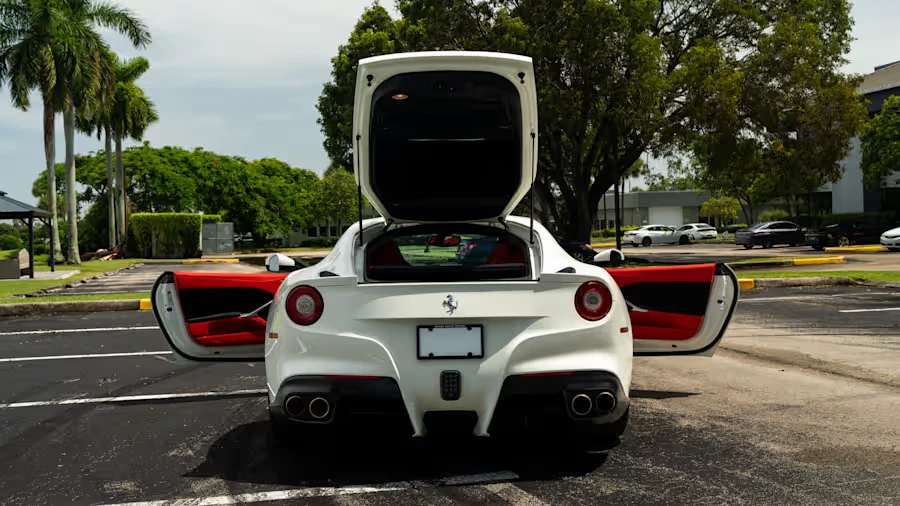 2016 Ferrari F12berlinetta - Image 12 of 29