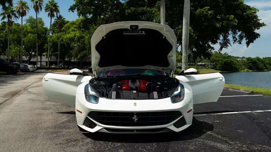 2016 Ferrari F12berlinetta - Image 27 of 29