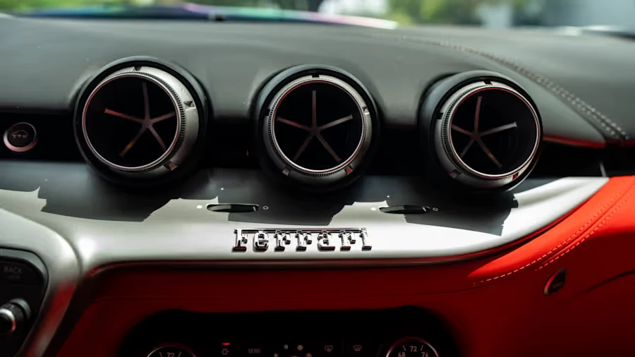 2016 Ferrari F12berlinetta - Image 19 of 29