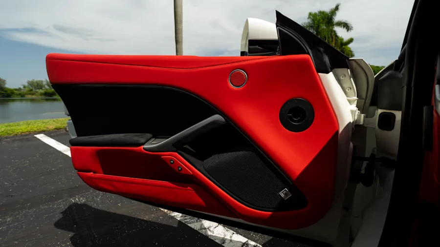 2016 Ferrari F12berlinetta - Image 23 of 29