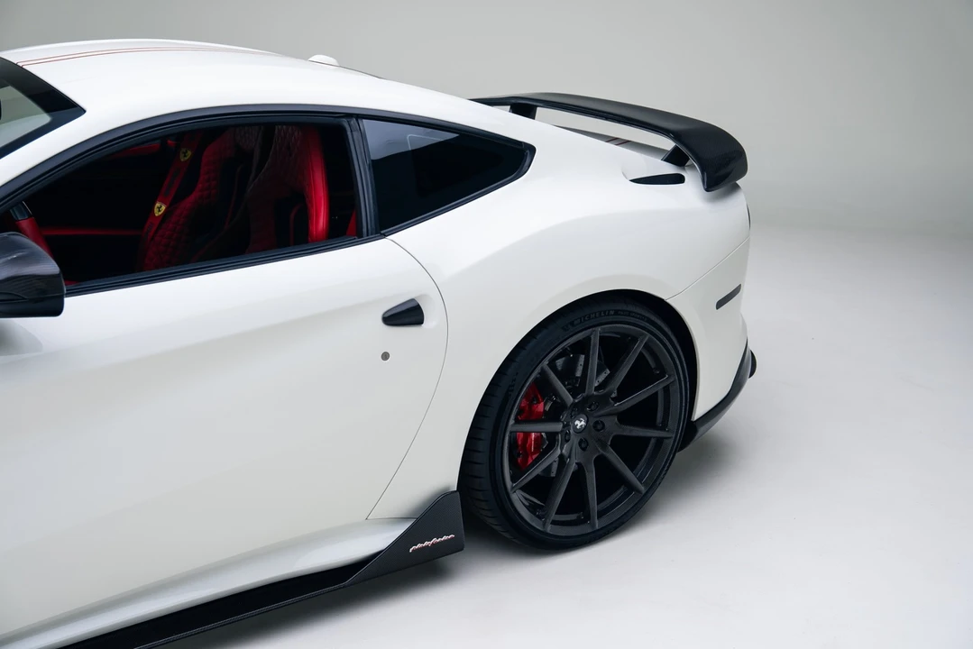 2016 Ferrari F12berlinetta - Image 19 of 31
