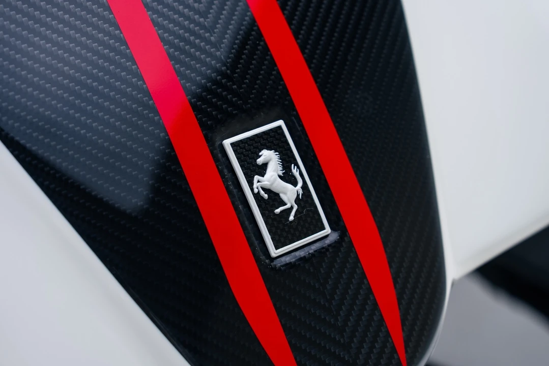 2016 Ferrari F12berlinetta - Image 9 of 31