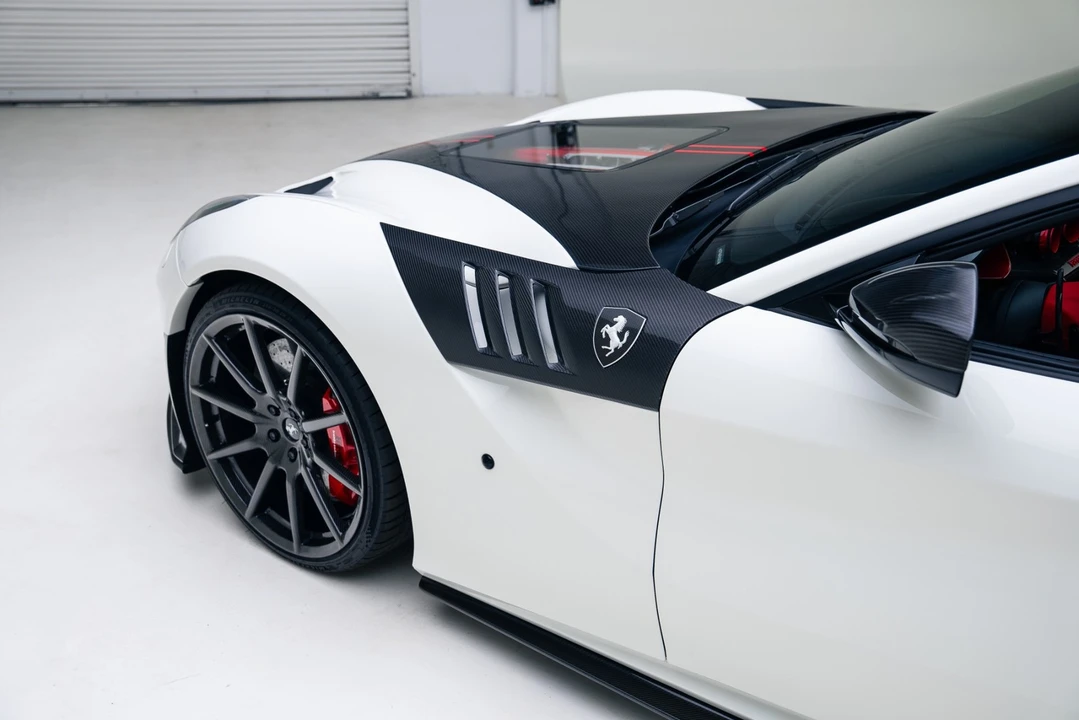 2016 Ferrari F12berlinetta - Image 18 of 31