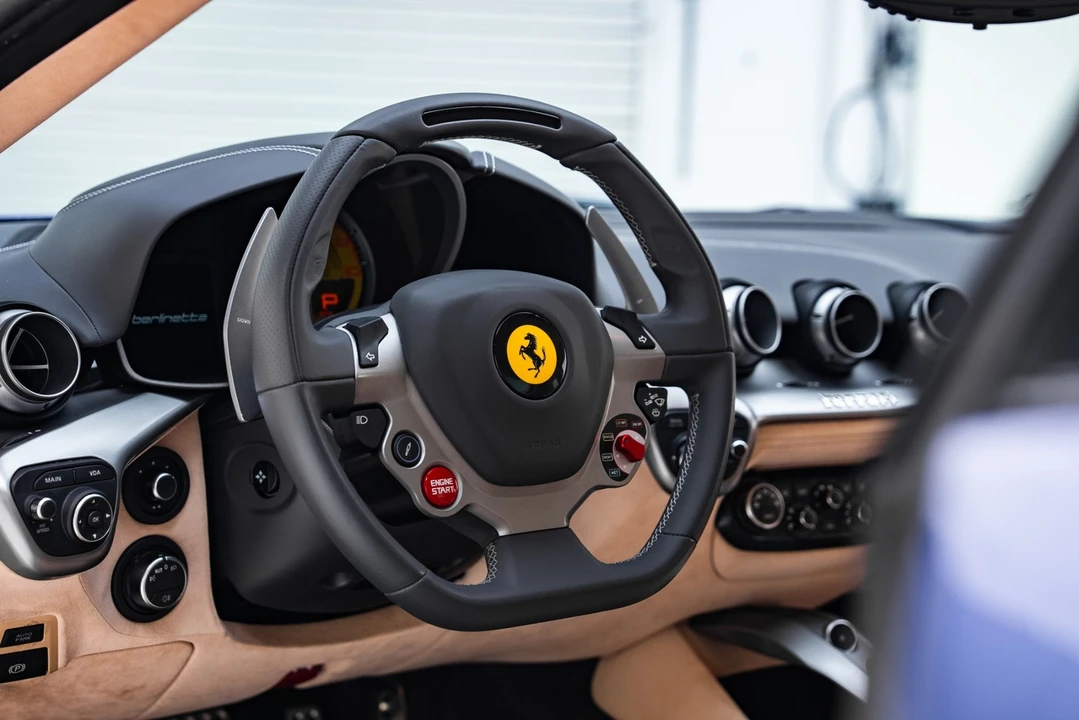 2016 Ferrari F12berlinetta - Image 29 of 31