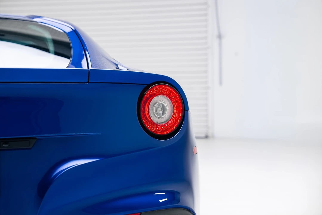 2016 Ferrari F12berlinetta - Image 27 of 31