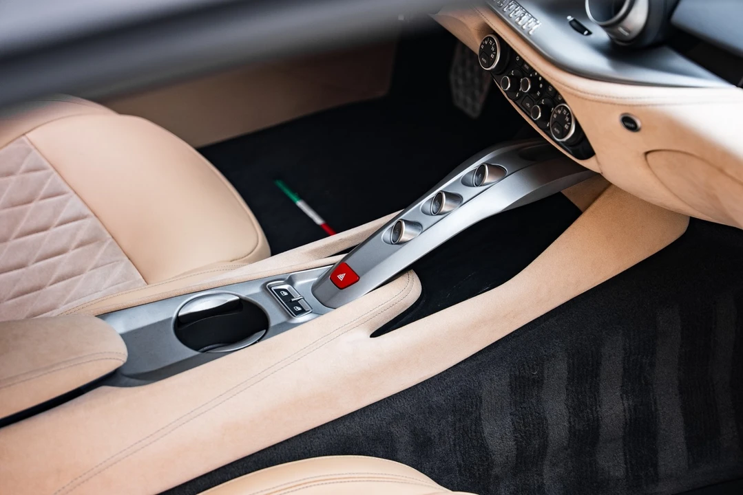 2016 Ferrari F12berlinetta - Image 31 of 31
