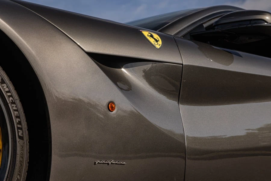 2016 Ferrari F12berlinetta - Image 17 of 31