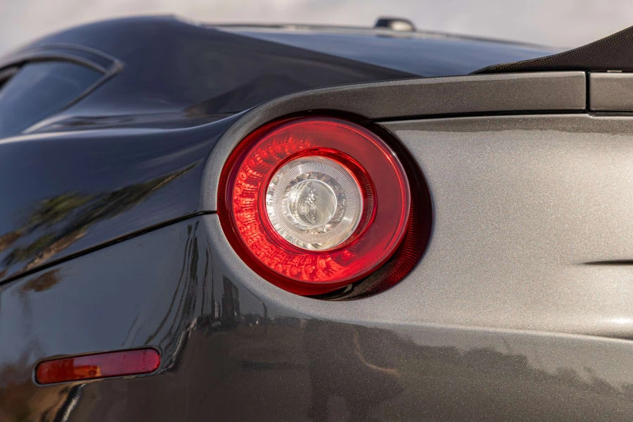 2016 Ferrari F12berlinetta - Image 24 of 31