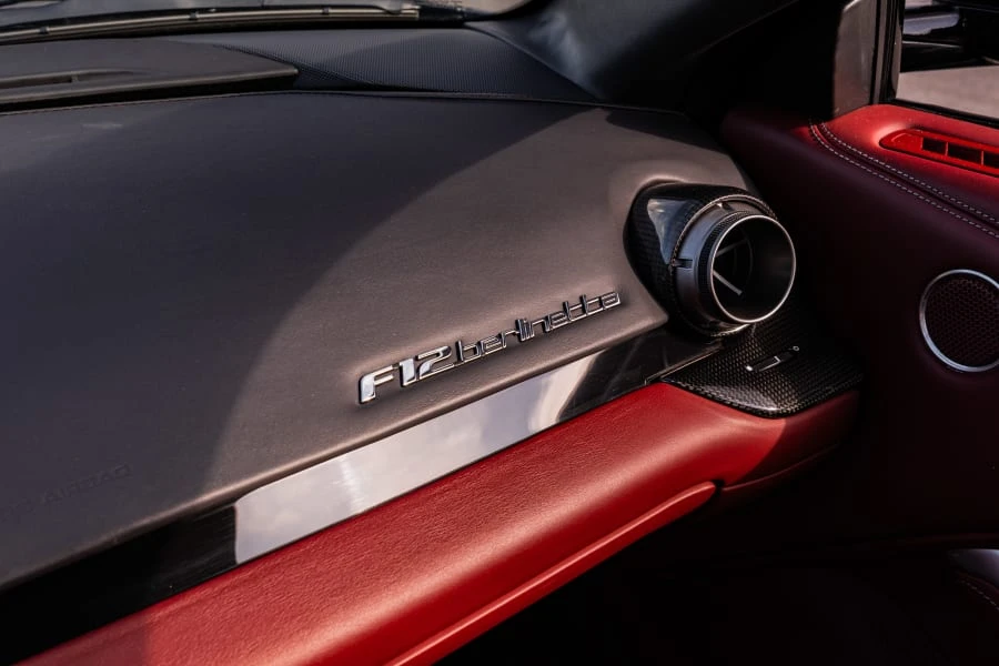 2016 Ferrari F12berlinetta - Image 29 of 31