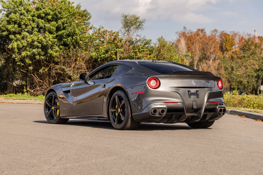 2016 Ferrari F12berlinetta - Image 18 of 31