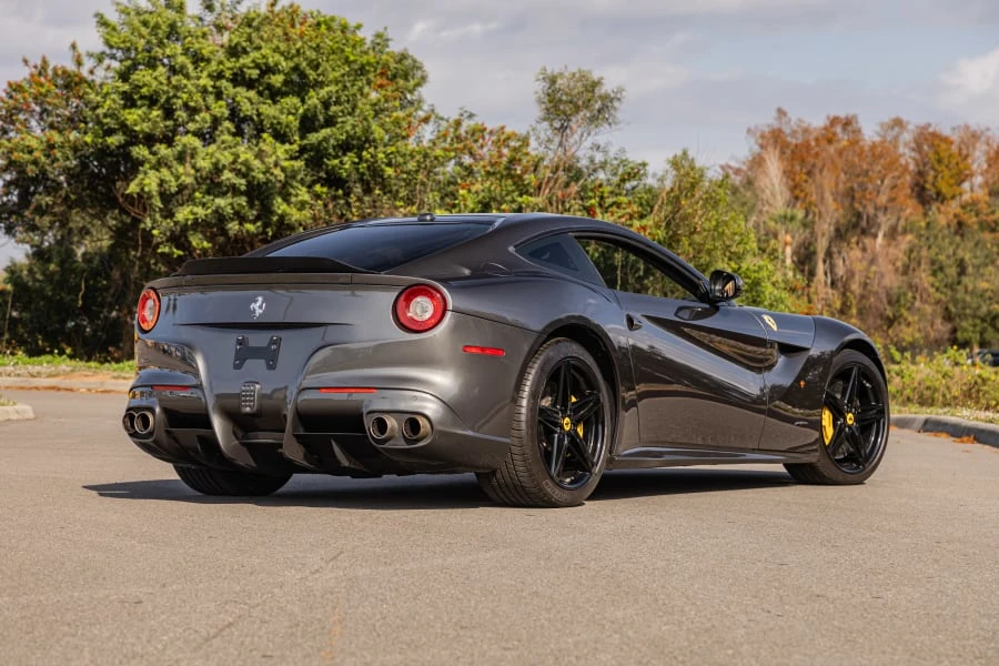 2016 Ferrari F12berlinetta - Image 3 of 31