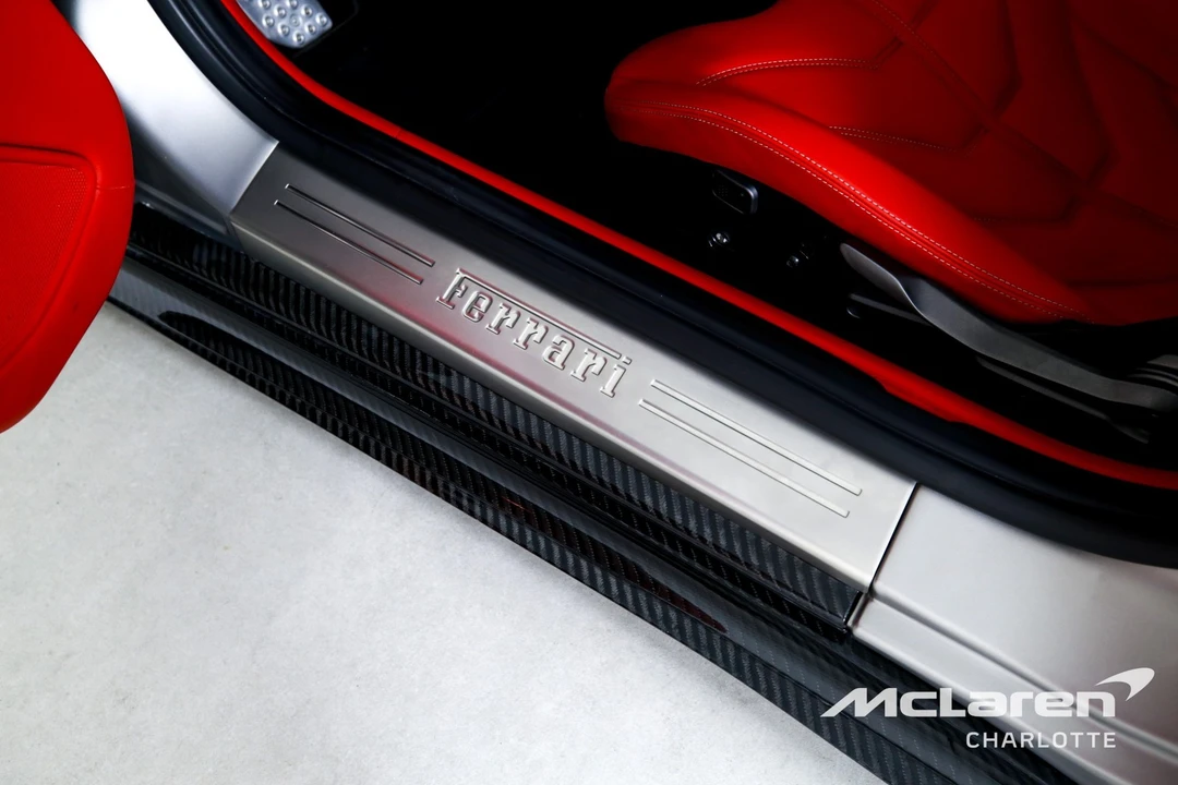 2016 Ferrari F12berlinetta - Image 15 of 31