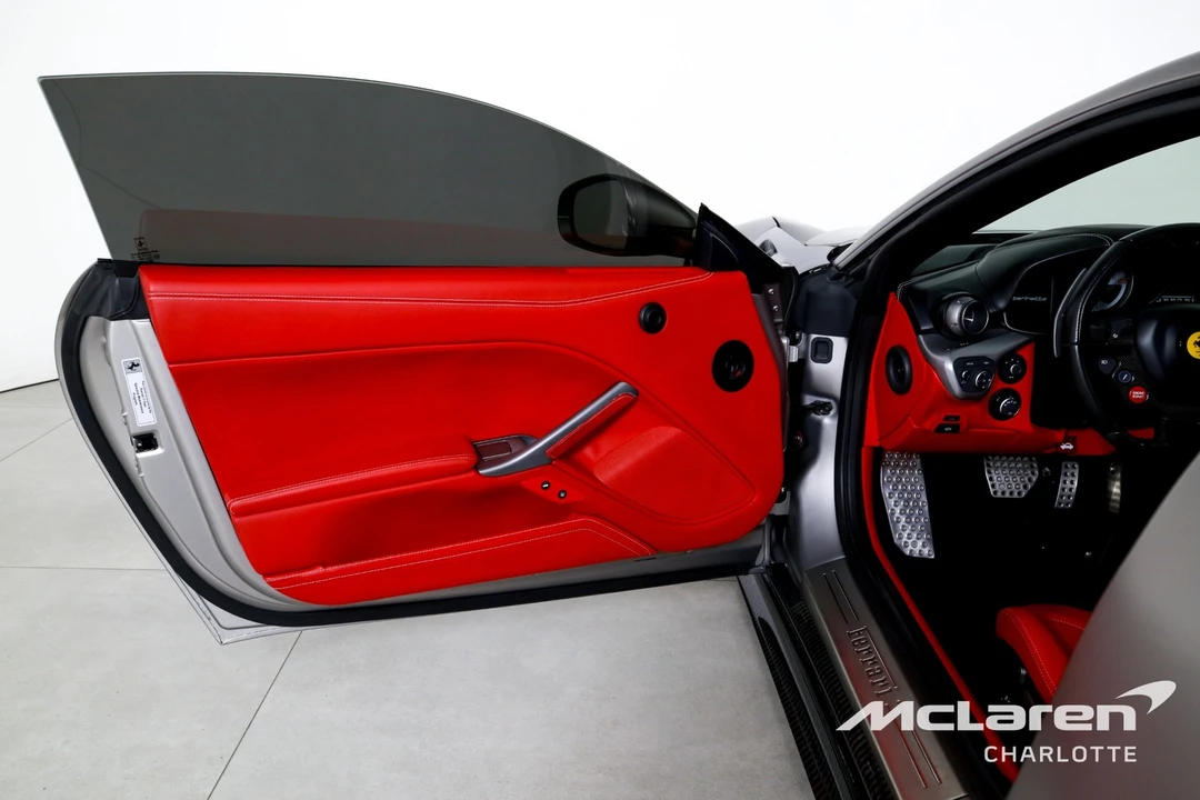 2016 Ferrari F12berlinetta - Image 10 of 31