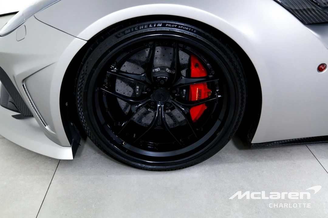2016 Ferrari F12berlinetta - Image 24 of 31