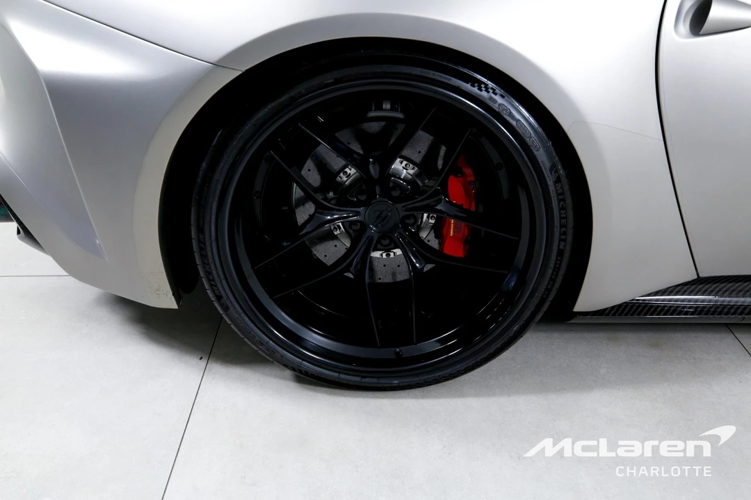 2016 Ferrari F12berlinetta - Image 22 of 31