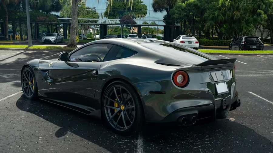 2016 Ferrari F12berlinetta - Image 8 of 31