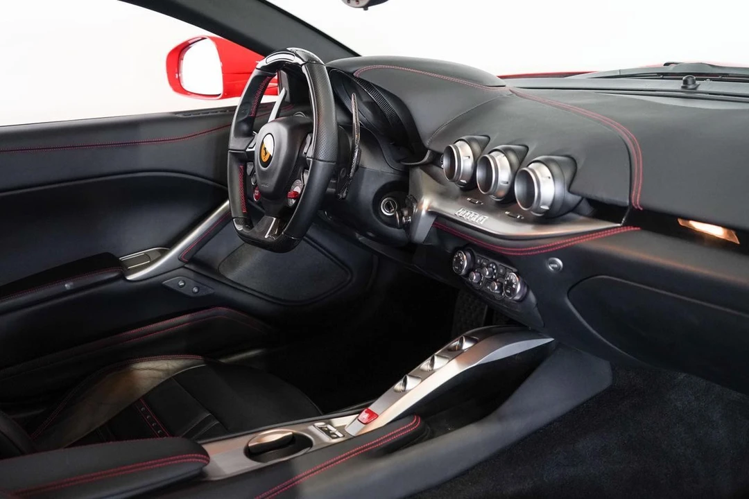 2016 Ferrari F12berlinetta - Image 17 of 21