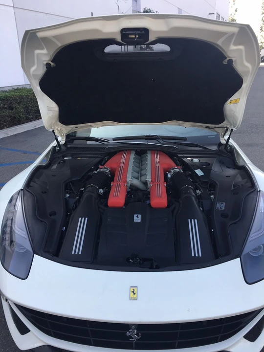 2016 Ferrari F12berlinetta - Image 19 of 31