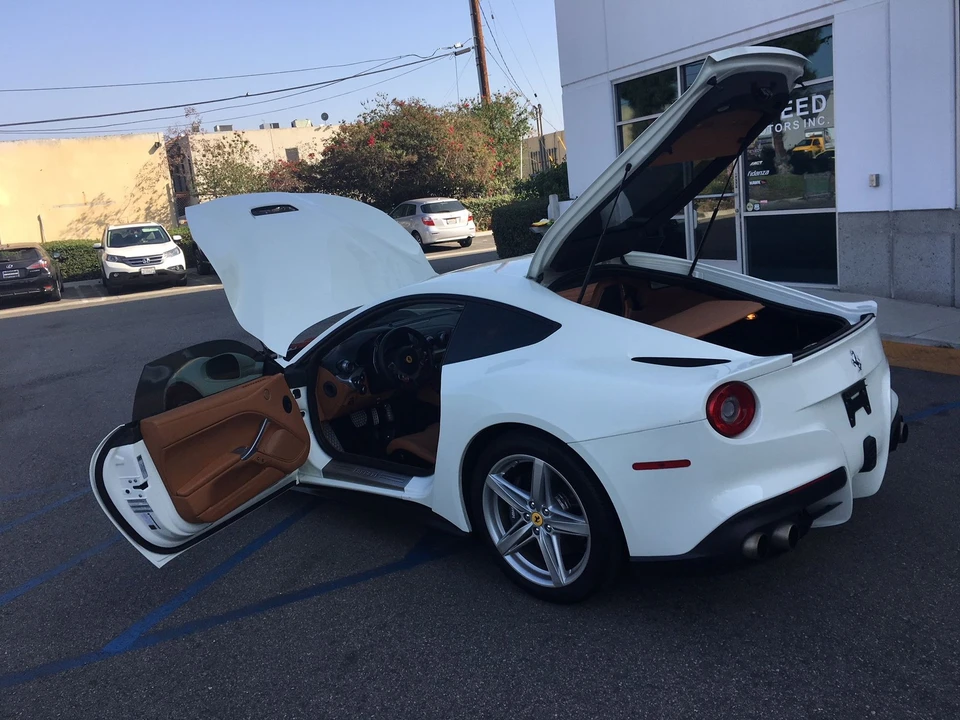 2016 Ferrari F12berlinetta - Image 24 of 31