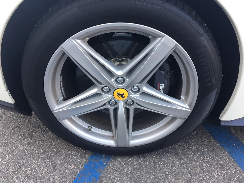 2016 Ferrari F12berlinetta - Image 19 of 30
