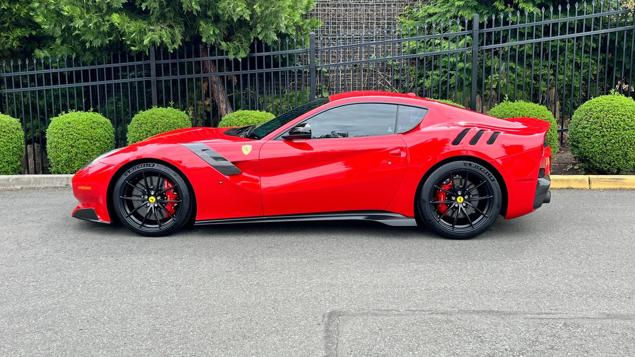 2016 Ferrari F12tdf - Image 4 of 31