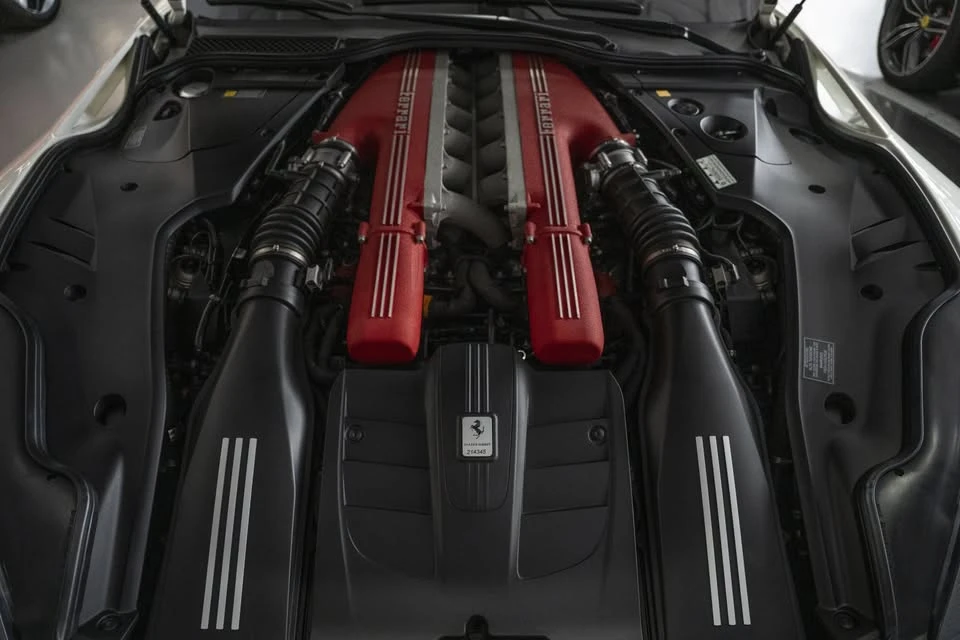 2016 Ferrari F12berlinetta - Image 9 of 20