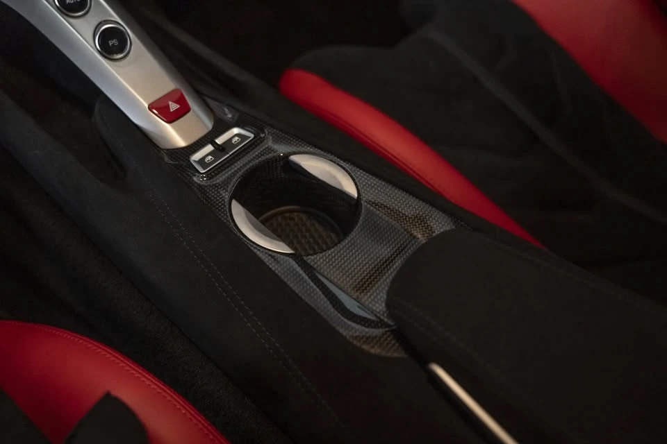 2016 Ferrari F12berlinetta - Image 16 of 20
