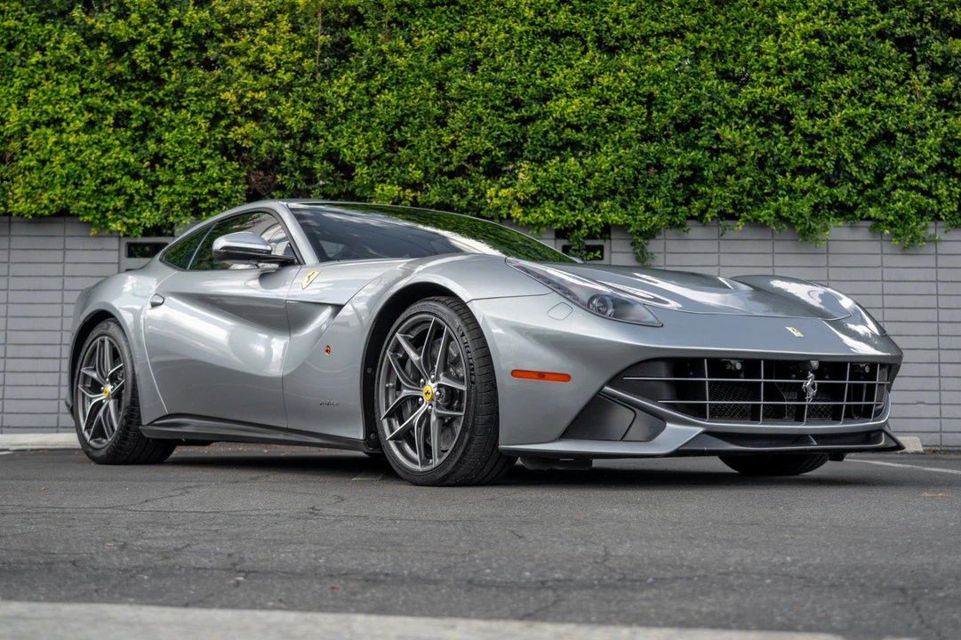 2016 Ferrari F12berlinetta - Image 14 of 31